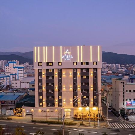 Ariel Hotel Пусан Екстериор снимка