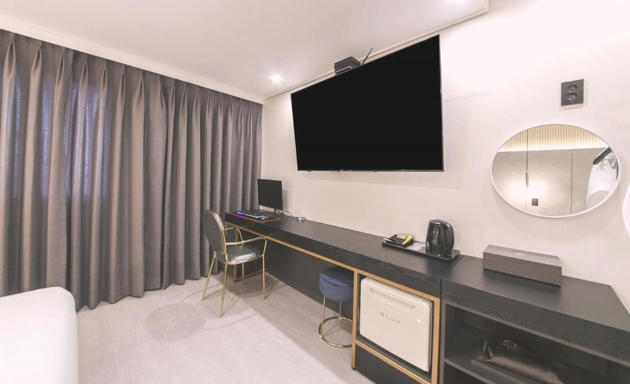 Ariel Hotel Пусан Екстериор снимка