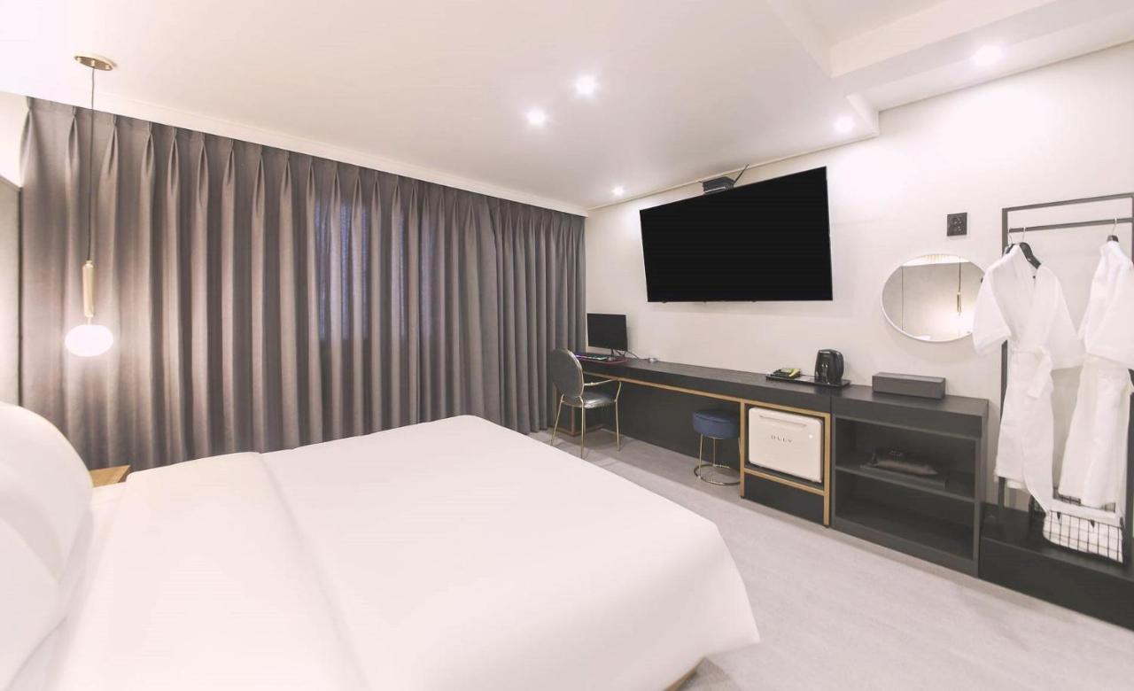 Ariel Hotel Пусан Екстериор снимка